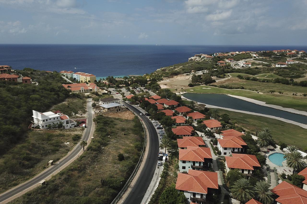 Blue Bay Villa'S Exterior photo
